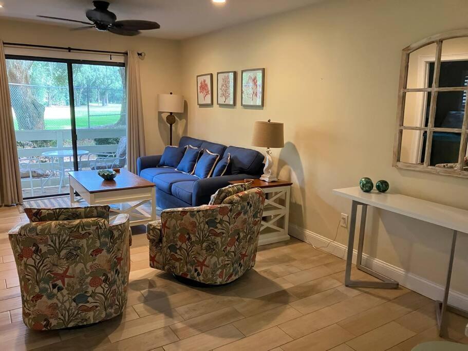 Cute 2 Bedroom, 2 Bath Condo At Folly Field Beach Hilton Head Island Eksteriør bilde